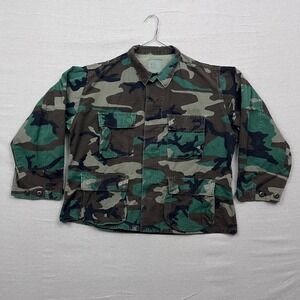 1989 US Military Woodland Camo Combat Field Jacket Mens Long Sleeve Button Up